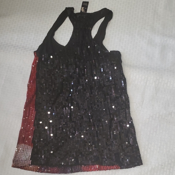 Vibrant Red and Black  Graphic Sequin Tank Top - Picture 6 of 6